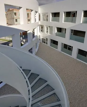 Irenaz Lejlighedshotel 3*